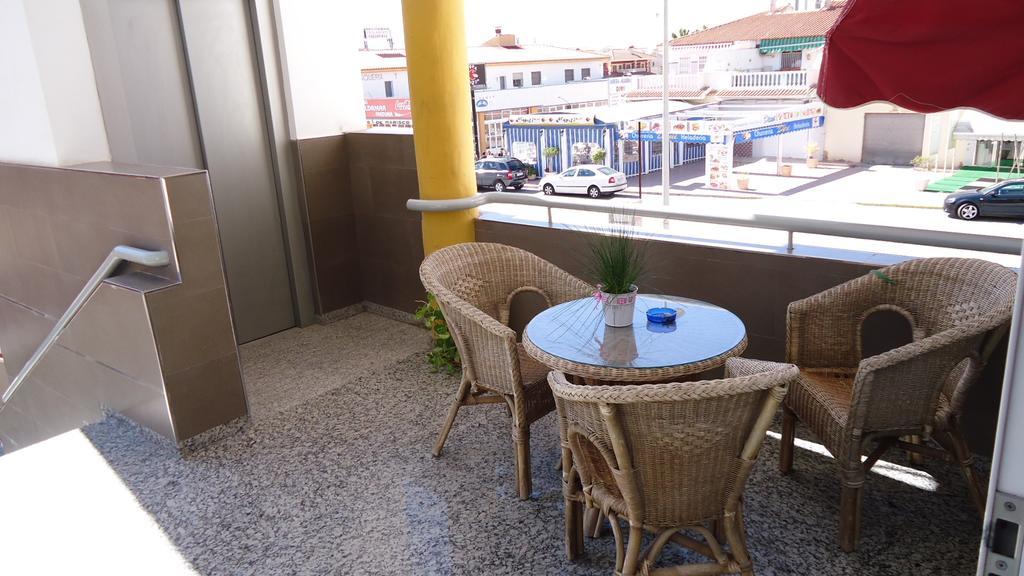 Pension Los Cisnes Puerto de Mazarron Exterior photo